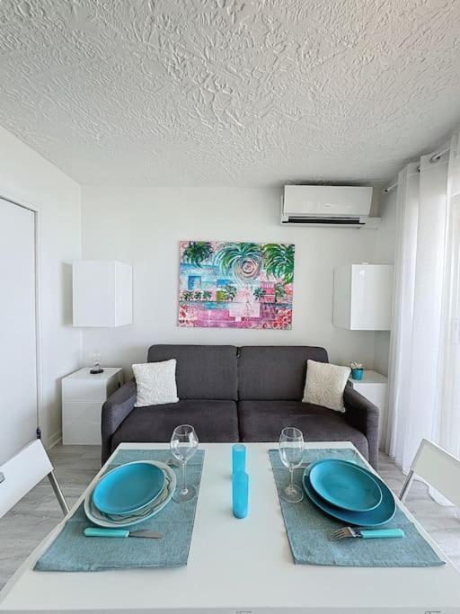 Horizon Ocean-Studio Bord De Mer Saint-Laurent-du-Var Exterior photo