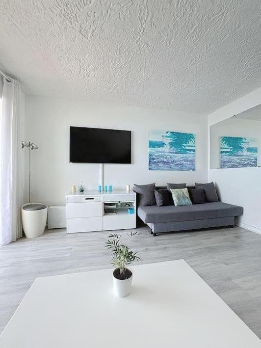 Horizon Ocean-Studio Bord De Mer Saint-Laurent-du-Var Exterior photo
